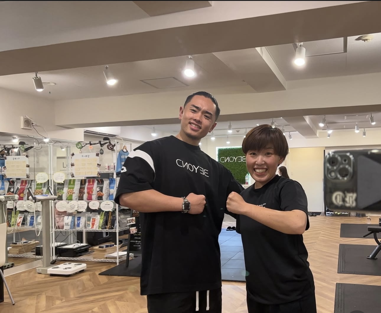 【お客様とのツーショット💪】